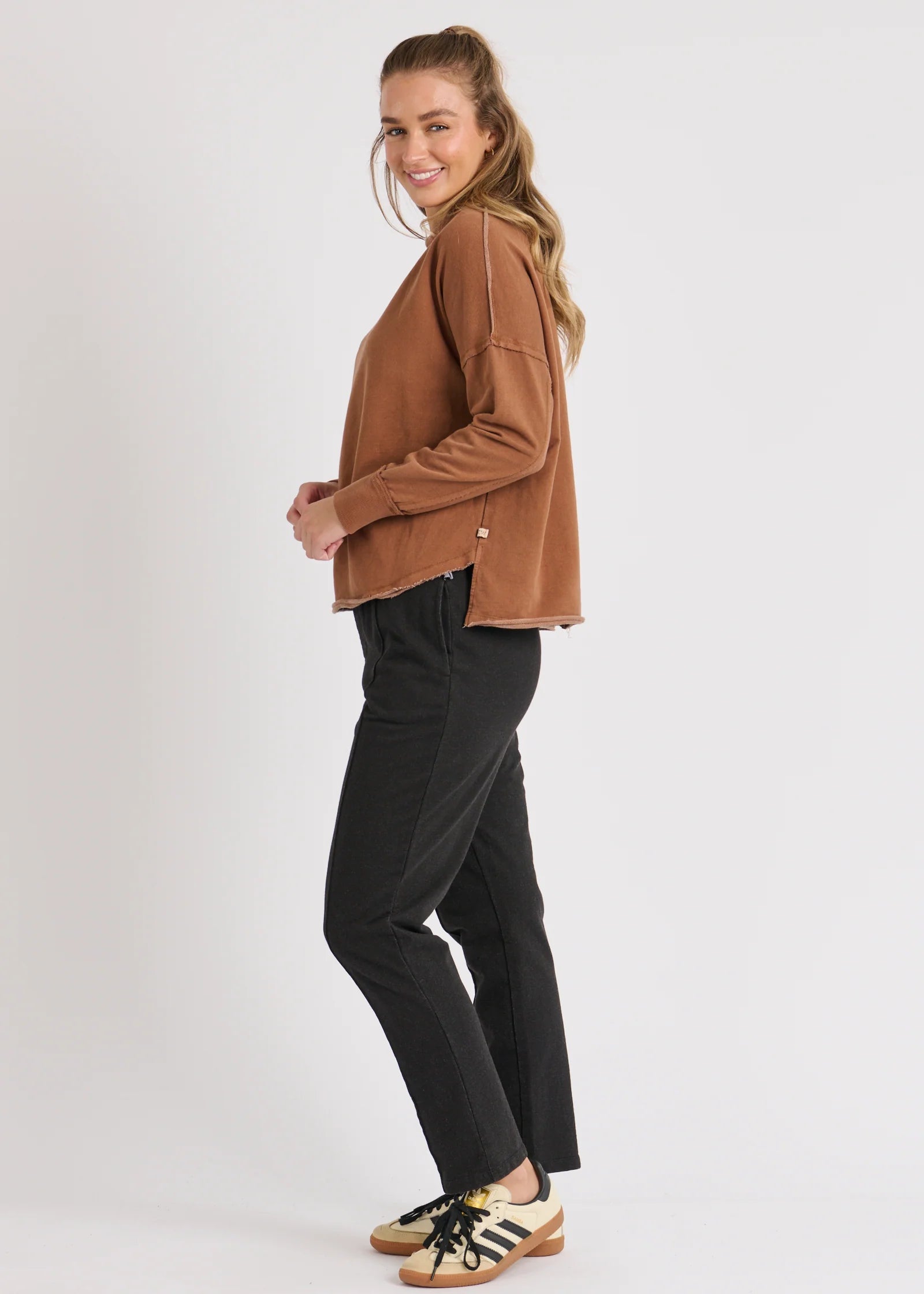 OTW Sweat Top Brown