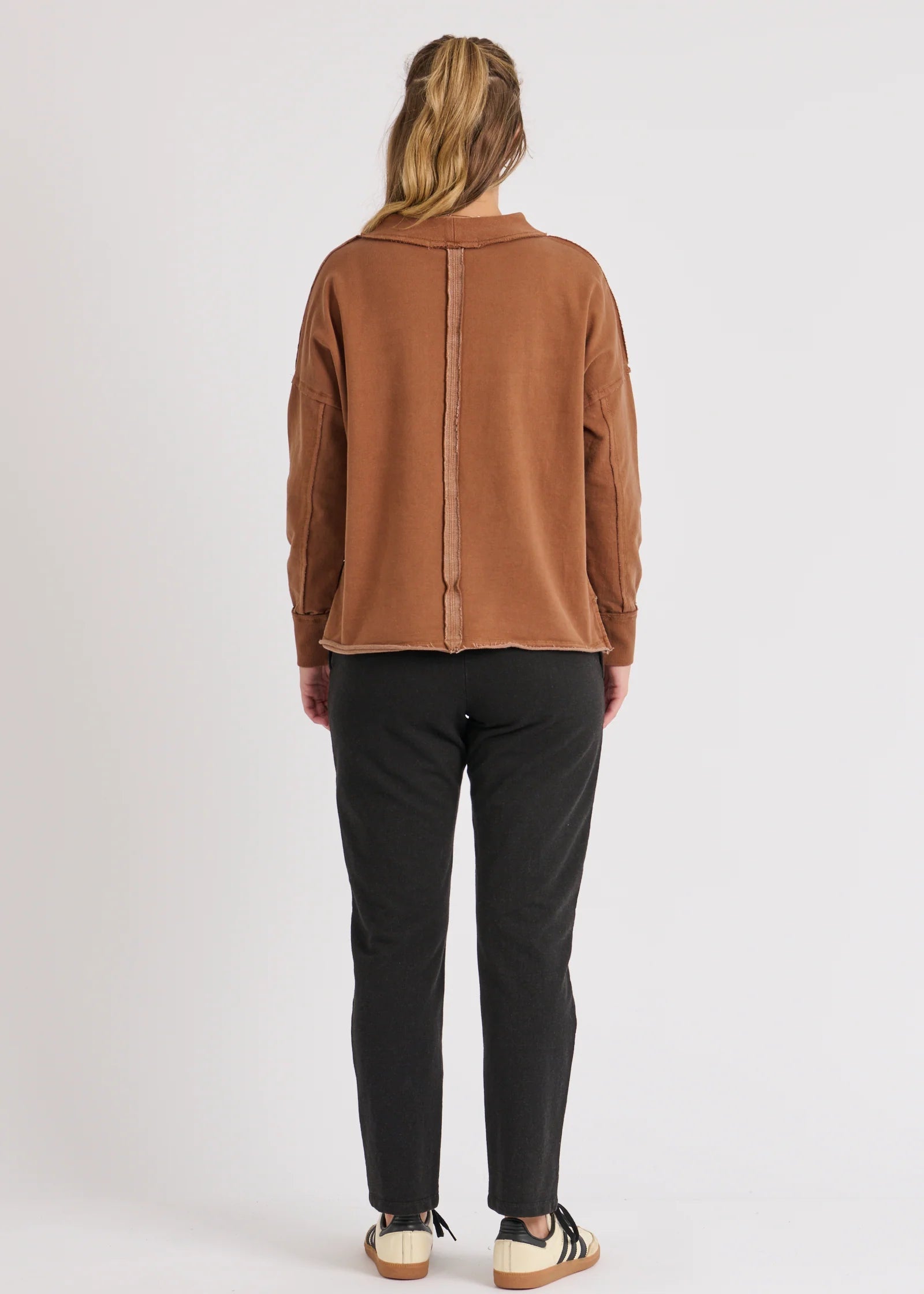 OTW Sweat Top Brown