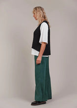 Load image into Gallery viewer, Eb &amp; Ive Naviva Vest Black
