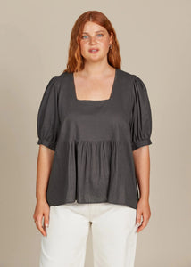 IOM Amelie Top Graphite