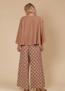 IOM Venus Top Toffee