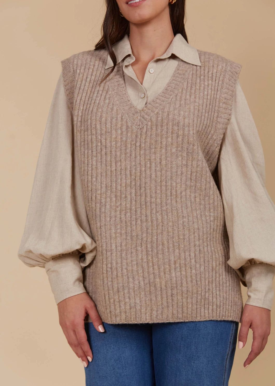 IOM Miru Vest Taupe