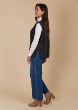 Load image into Gallery viewer, IOM Miru Vest Ash
