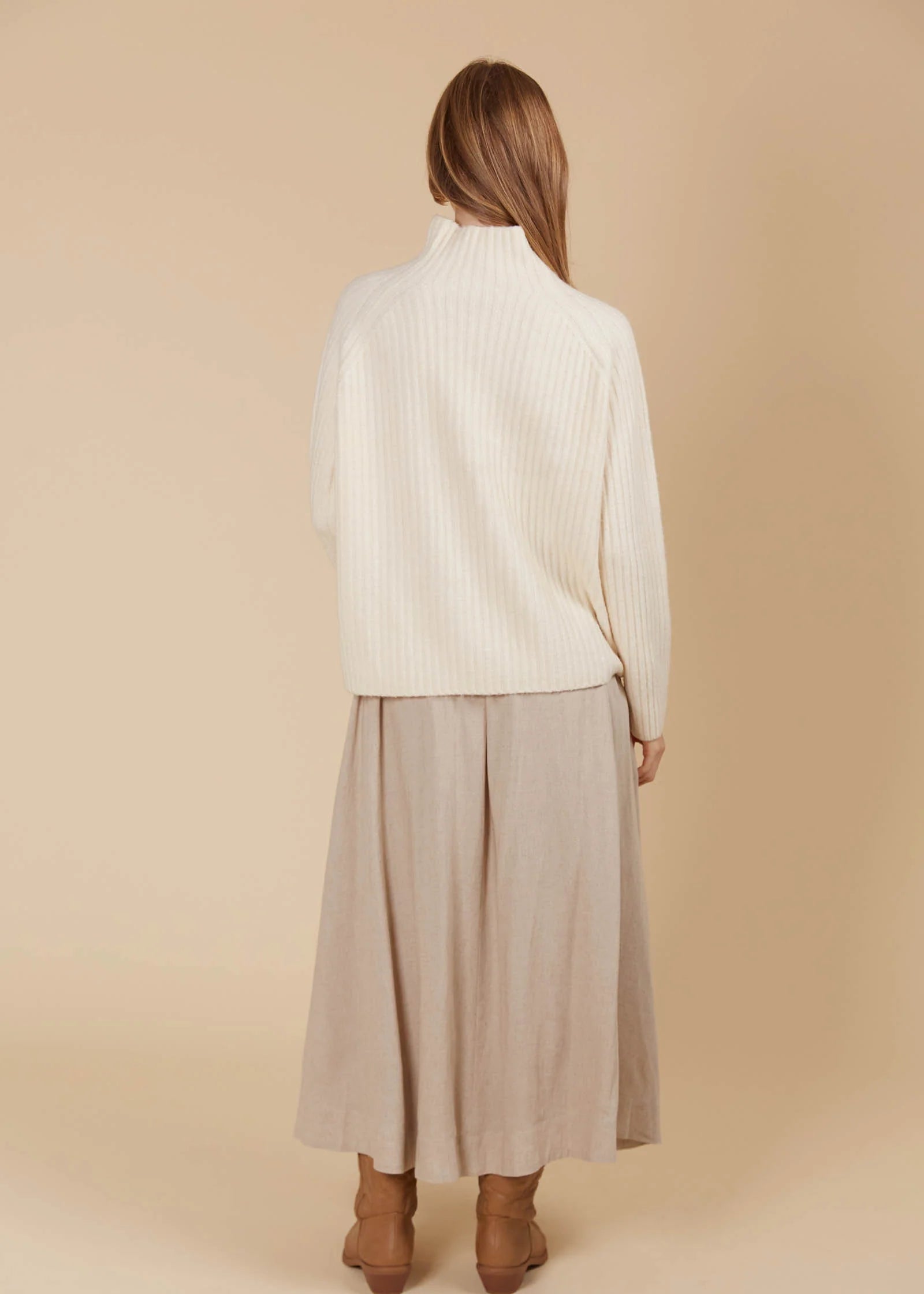 IOM Miru Jumper Canvas