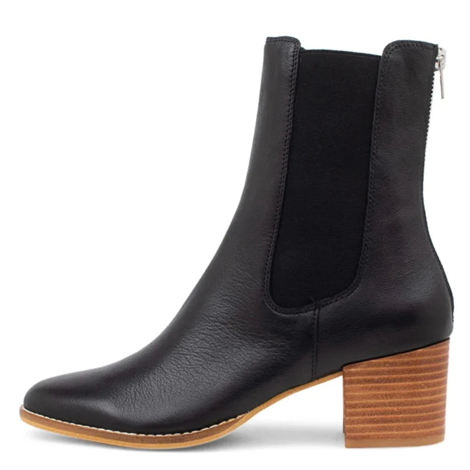 D & J Mycah Black