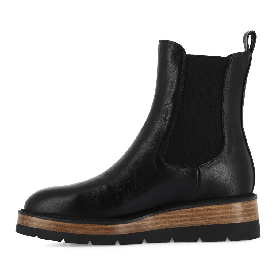 D & J Tiran Black
