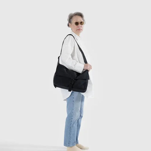 Baggu Messenger Bag Black