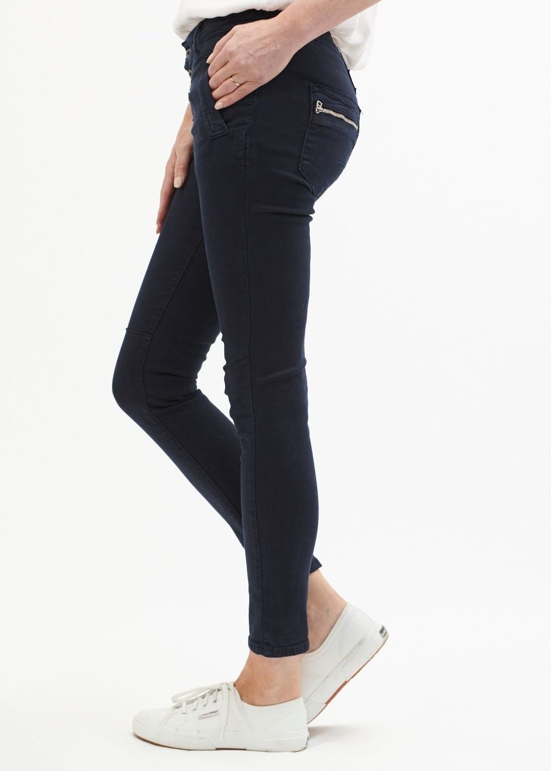 Italian Star Button Jean Navy