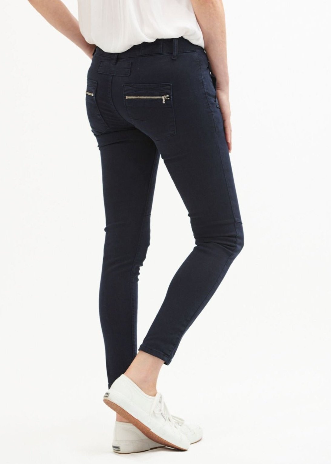 Italian Star Button Jean Navy